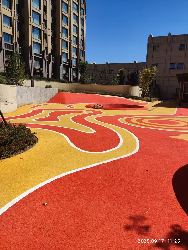 内蒙古自治区鄂尔多斯市准格尔旗世纪嘉城EPDM颗粒项目1 (1).jpg